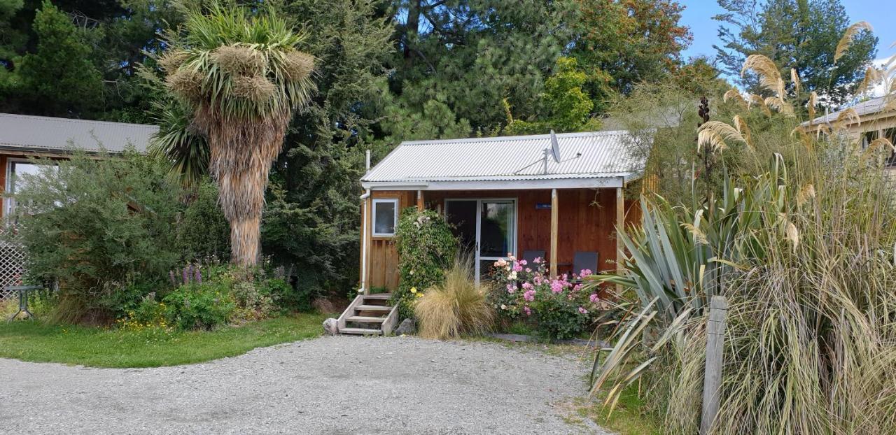 Lake Tekapo Cottages Luaran gambar