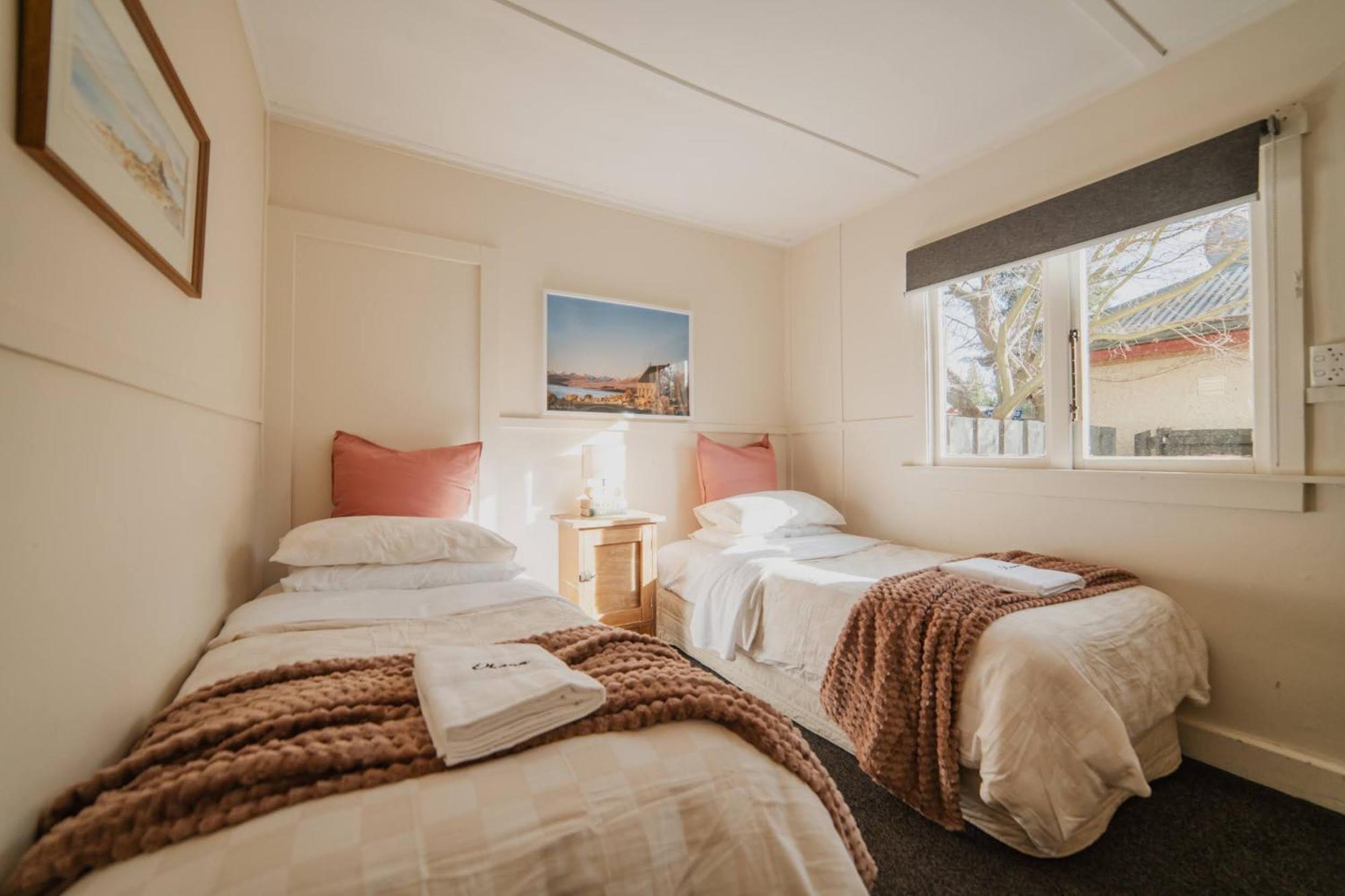 Lake Tekapo Cottages Luaran gambar