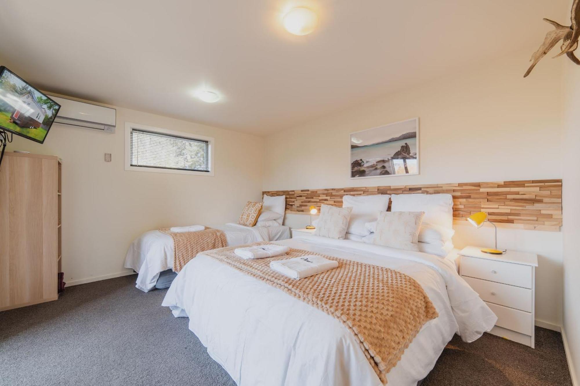 Lake Tekapo Cottages Luaran gambar