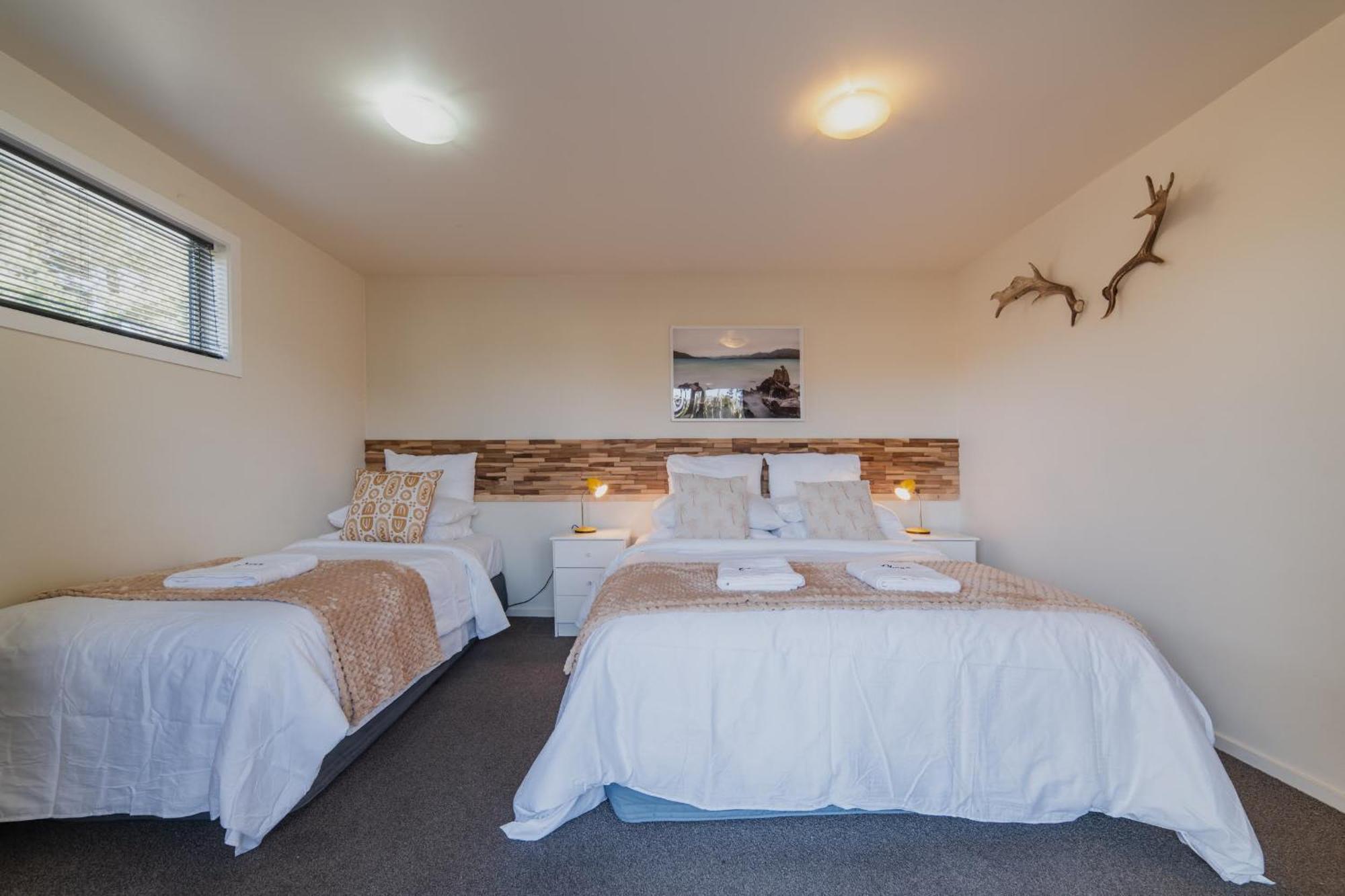 Lake Tekapo Cottages Luaran gambar