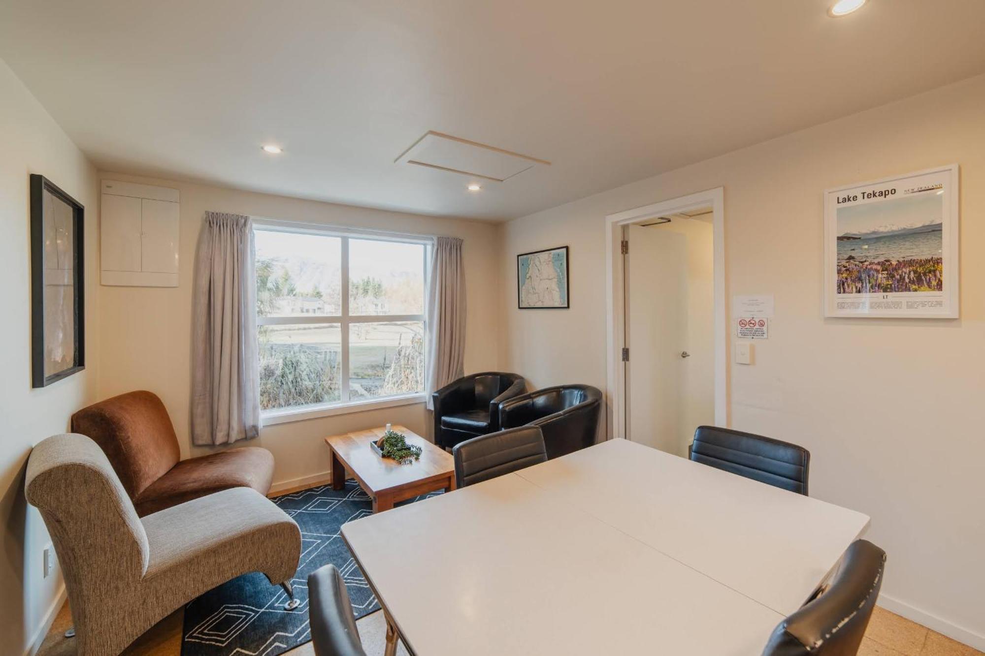 Lake Tekapo Cottages Luaran gambar